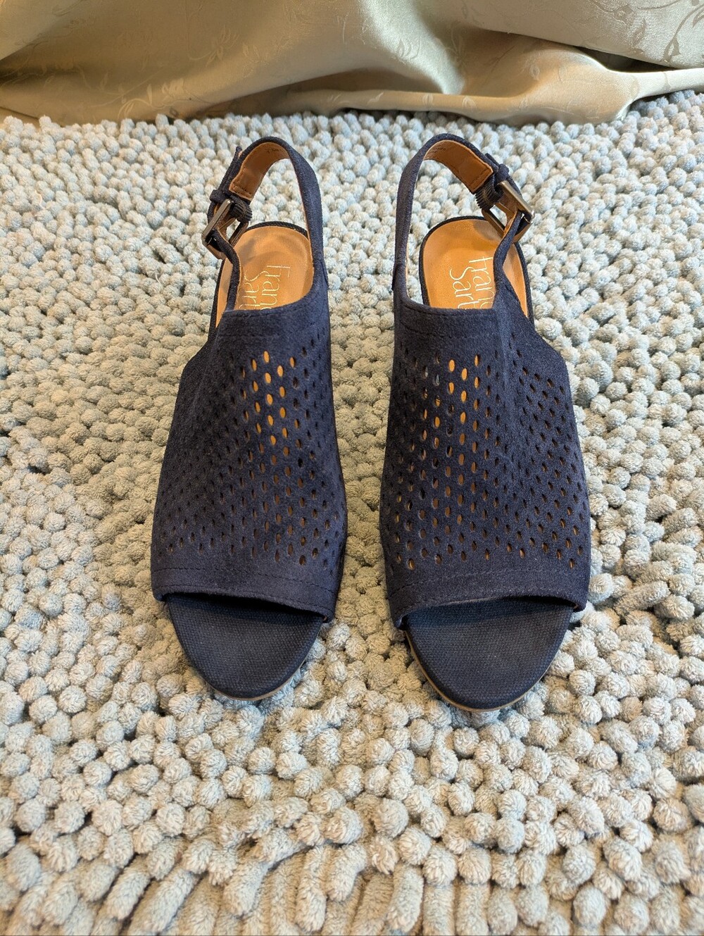 Franco Sarto navy blue suede perforated cutout block heel sandal, size 7.5M